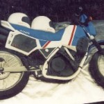 biker-wedding-cake-suzuki650sm Suzuki 650 Motorcycle Cake