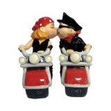 kissing-bikers Kissing Bikers Cake Topper